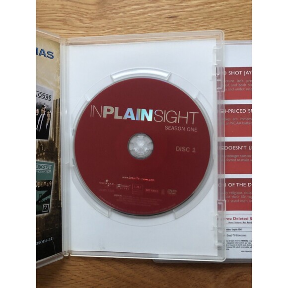 In Plain Sight: Season One DVD 2008 3 Disc Box Set - Picture 6 of 8